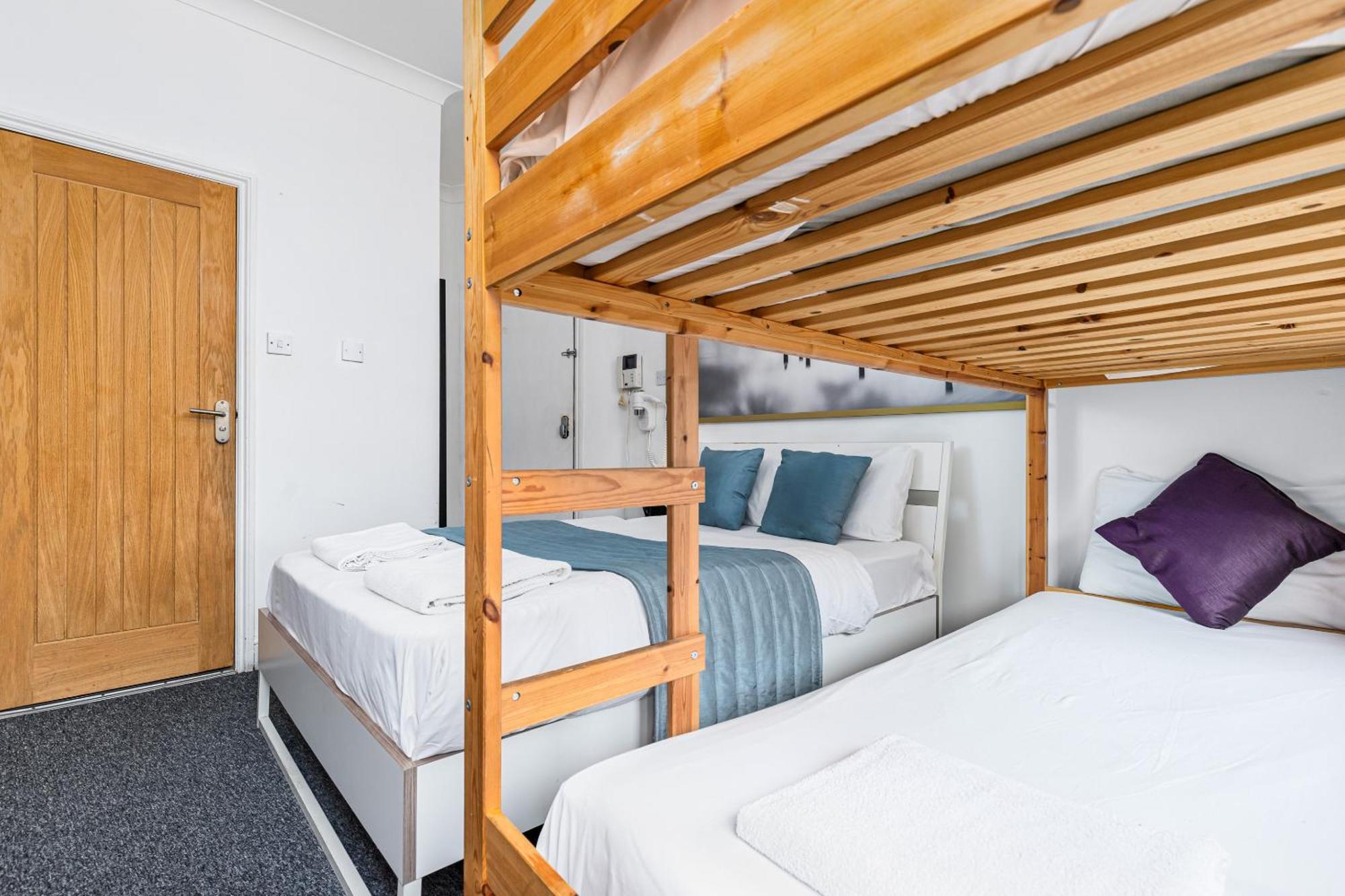 Ryam Suites Londres Chambre photo
