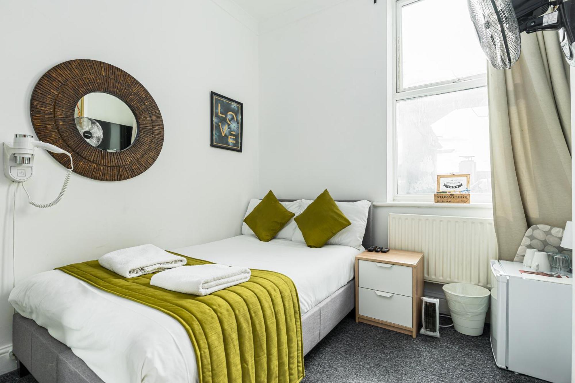 Ryam Suites Londres Chambre photo
