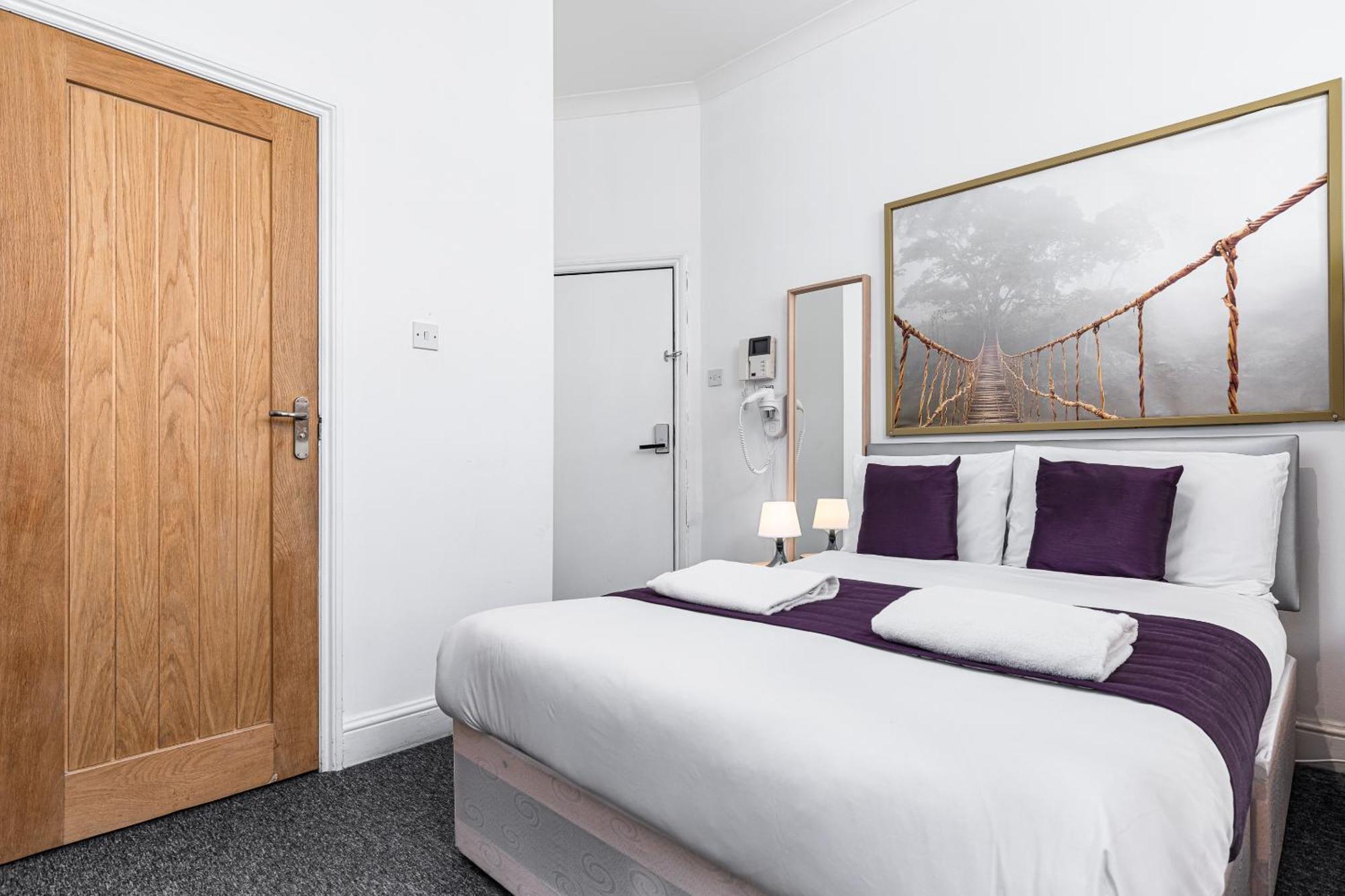Ryam Suites Londres Chambre photo